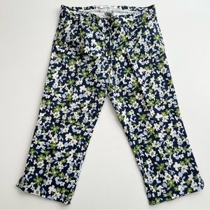 Abercrombie & Fitch Floral Capris Women’s 6 Navy Blue Cropped Pants